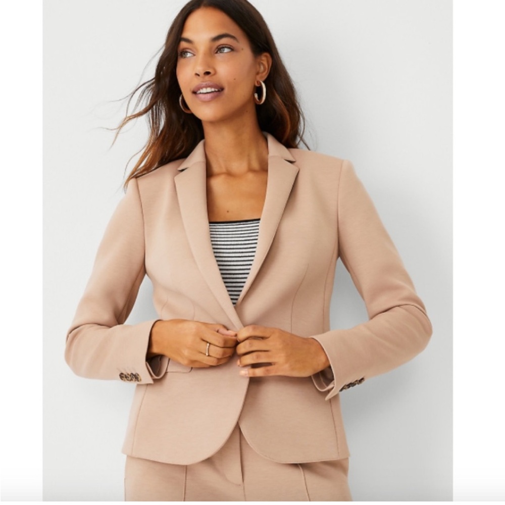 ANN TAYLOR The One-Button Blazer in Double Knit Camel Tan Size 8